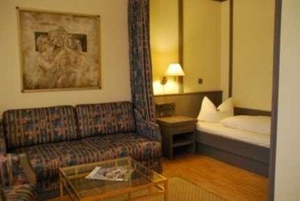 Posthaus Hotel Residenz Кронберг им Таунус Стая снимка