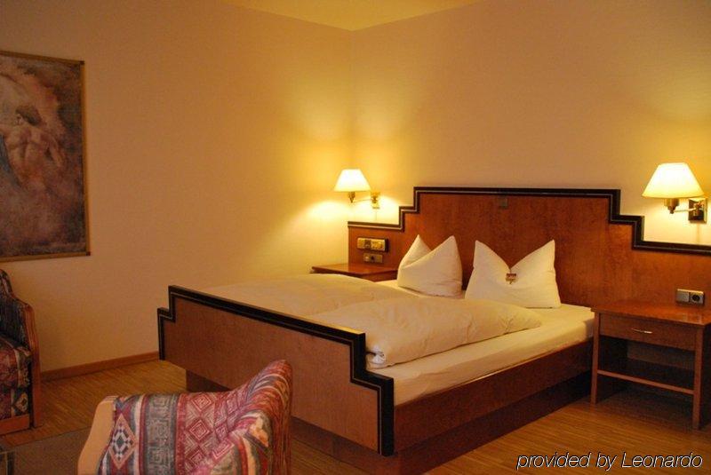 Posthaus Hotel Residenz Кронберг им Таунус Стая снимка