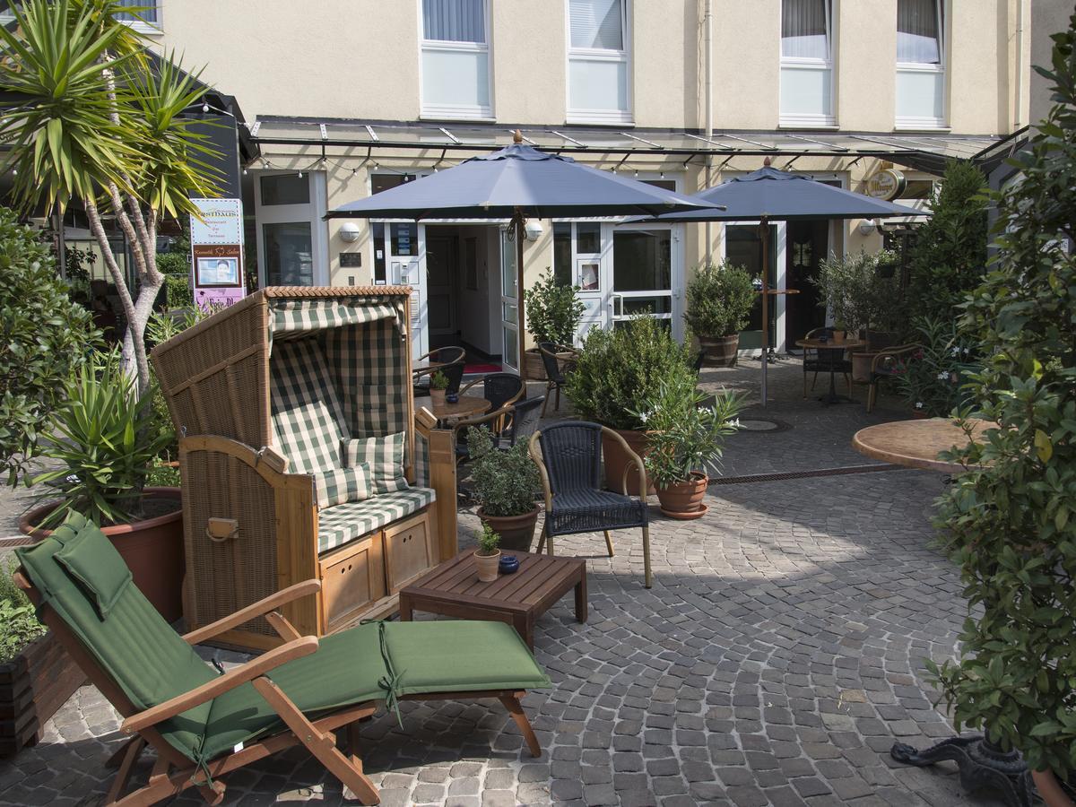 Posthaus Hotel Residenz Кронберг им Таунус Екстериор снимка